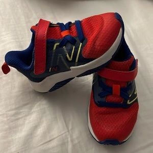 New Balance Baby Shoes - red blue size 6